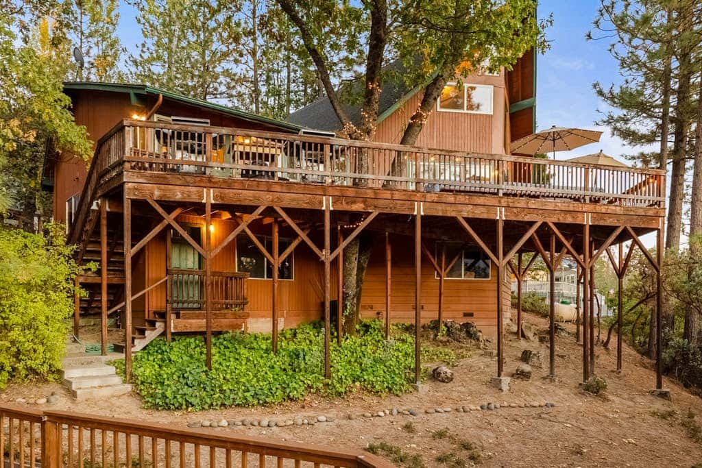 Bass Lake Lodge