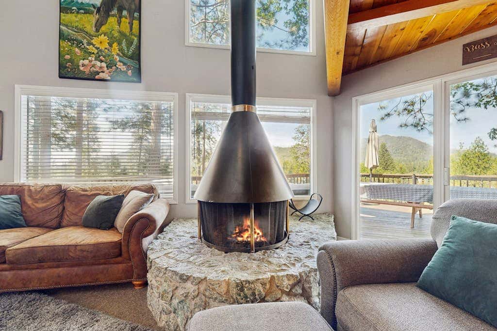 Bass Lake Lodge