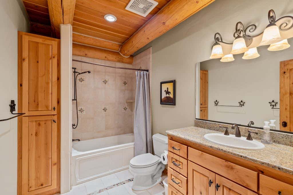 Willow Cove Log Cabin