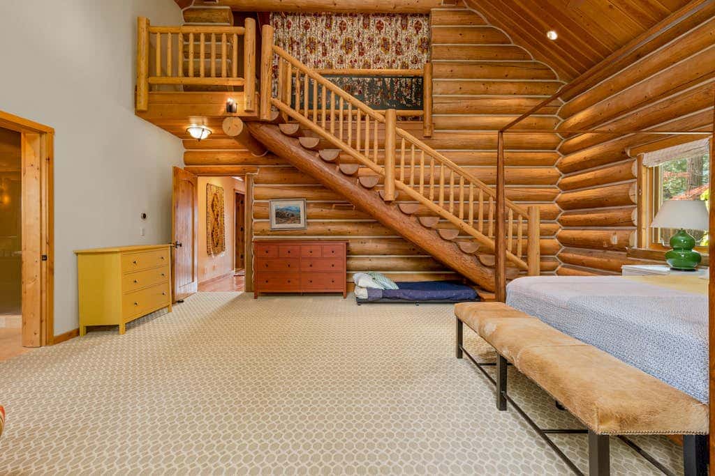 Willow Cove Log Cabin