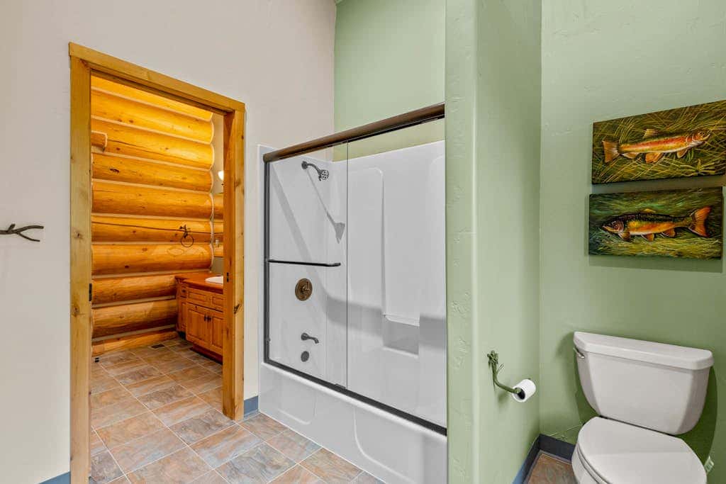Willow Cove Log Cabin