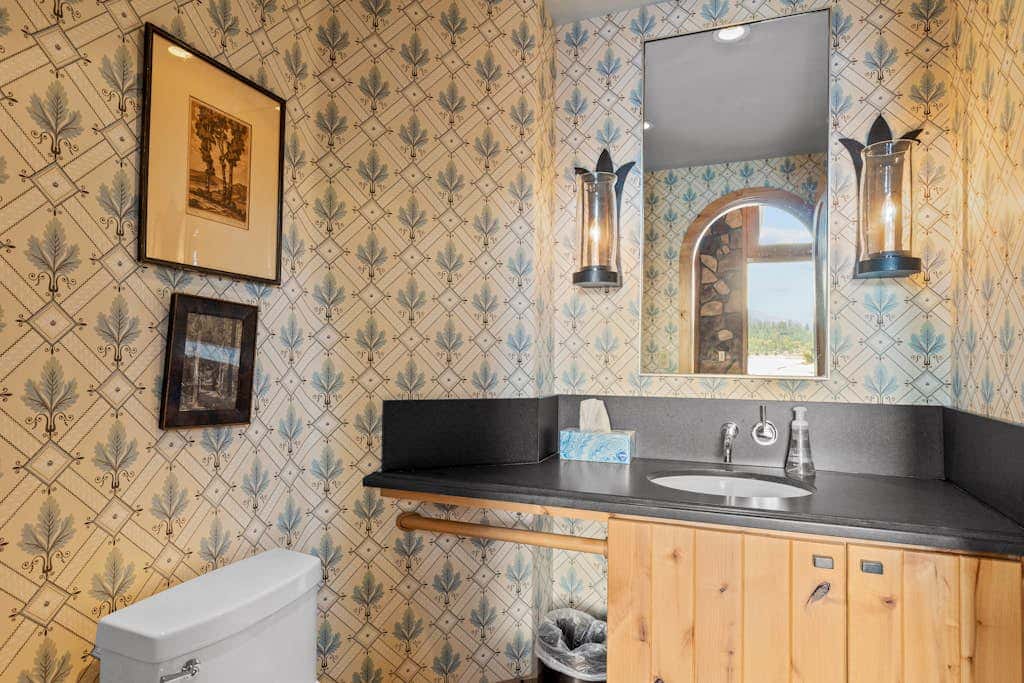 Willow Cove Log Cabin