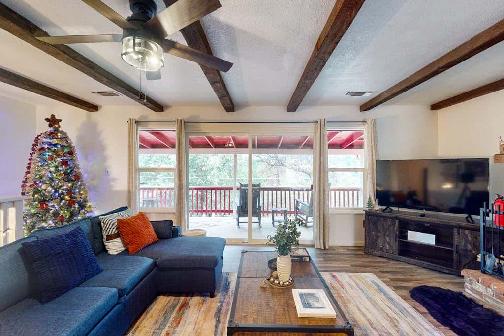 The Firelight Lodge