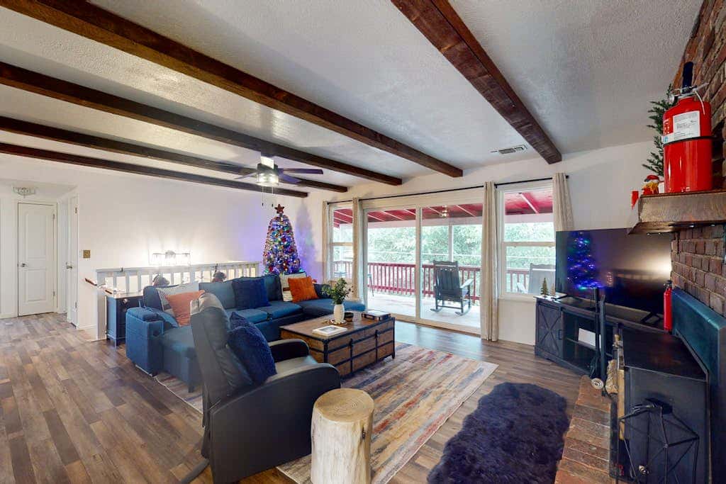 The Firelight Lodge