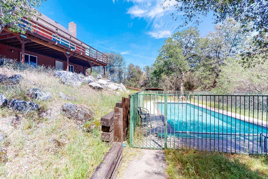 Hodges Hill Yosemite House