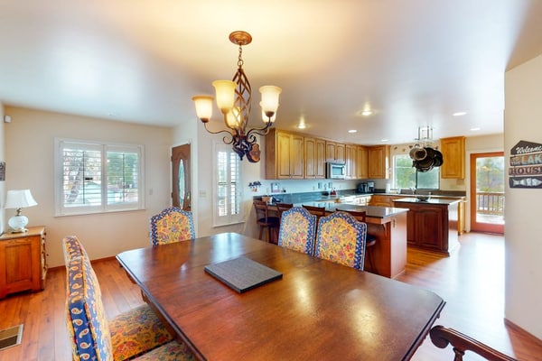 Walk to Pines Village • Boat Slip + Swim Deck • Lake View • Ping Pong