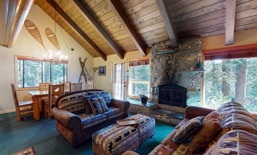 Mountain Cabin just minutes from Yosemite’s south entrance