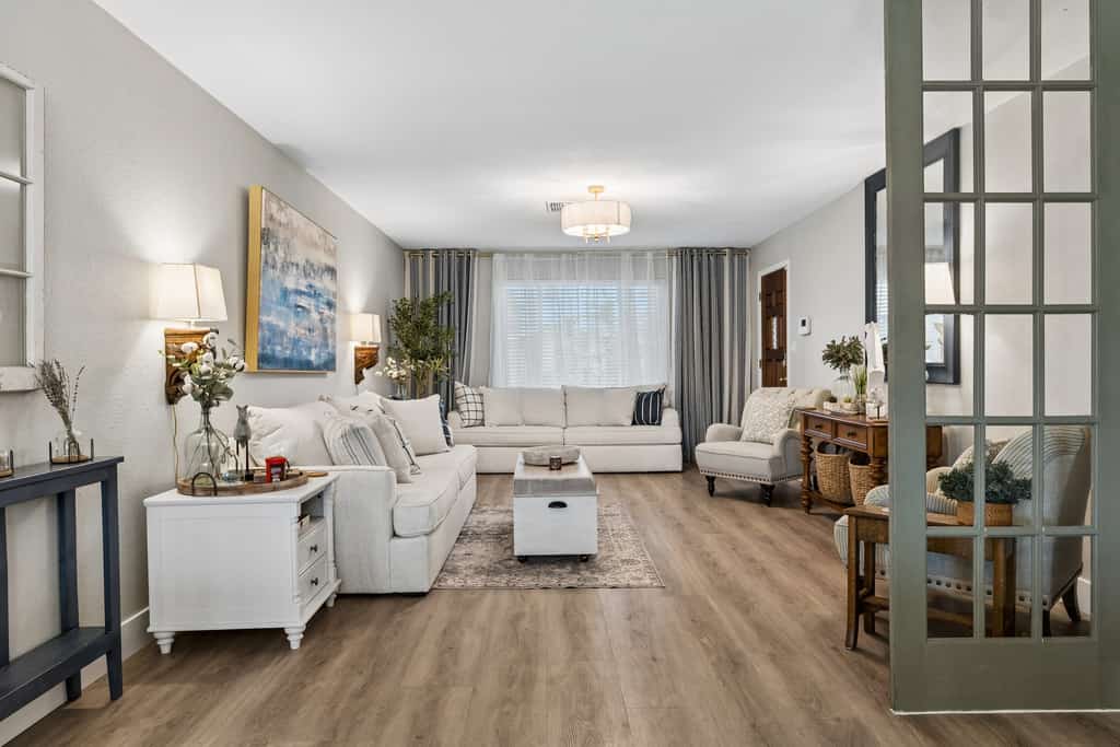 Campus Palms | Modern 3BR | Private Pool