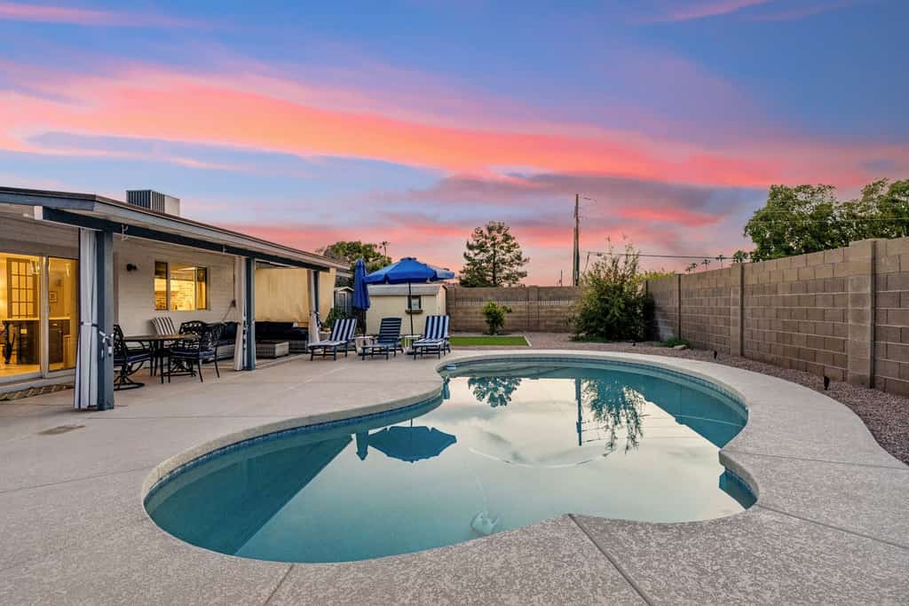 Campus Palms | Modern 3BR | Private Pool