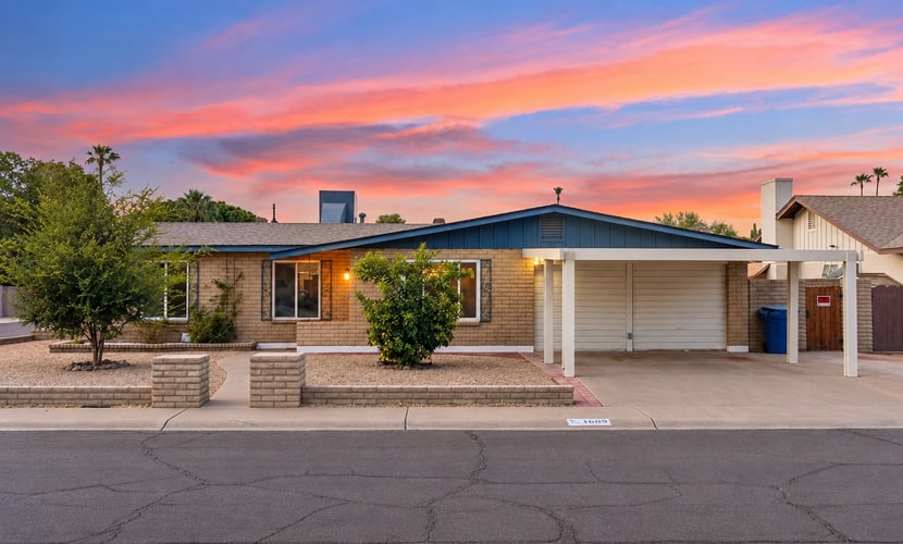 Campus Palms | Modern 3BR | Private Pool