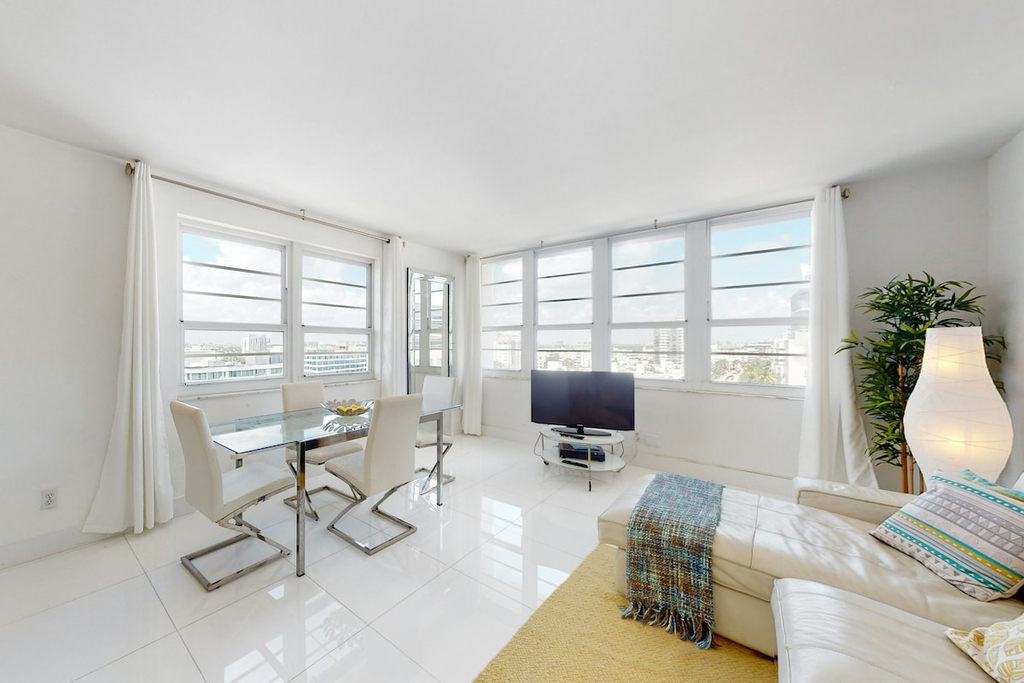 Decoplage Paradise - Unit B