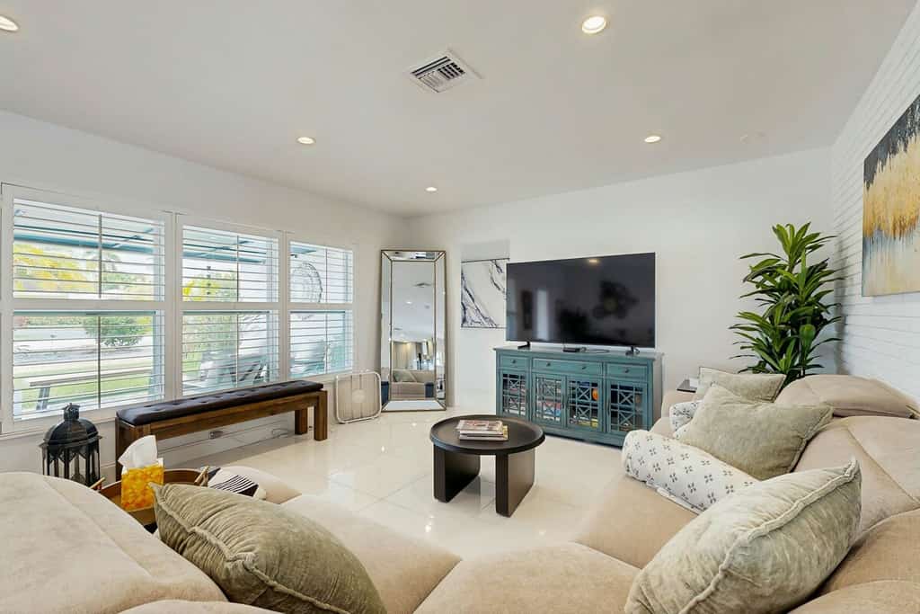 Inviting villa with heated saltwater pool & tropical backyard oasis