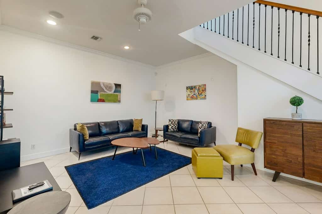 Victoria Park | All-Suite | Roof Deck with Downtown Skyline Views, Patio