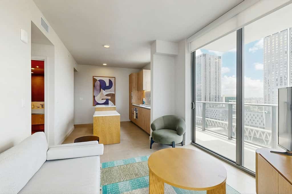 Stylish stay with rooftop lounge, skyline views, and spa amenities