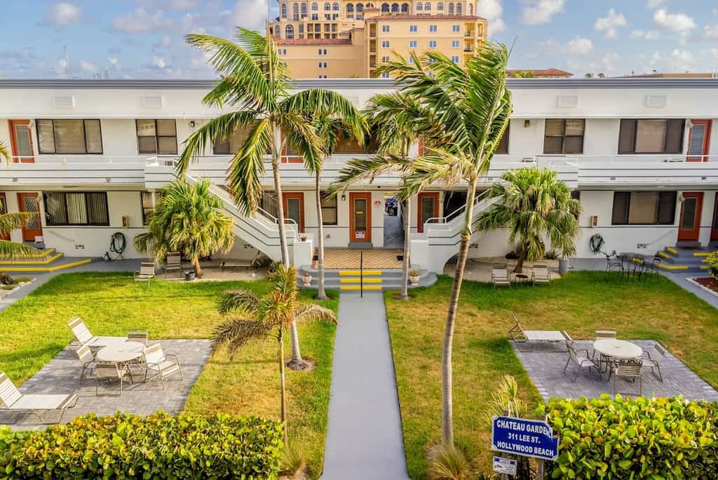 Stylish beach condo with ocean access and prime boardwalk location