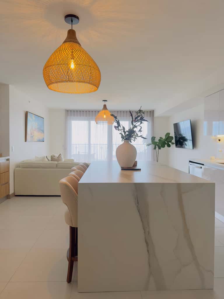 Mar a Mar 1201 Ocean View Luxury Condo