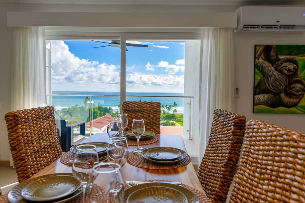Viva Jaco Ocean-View 2BD/2BT (12-07B)