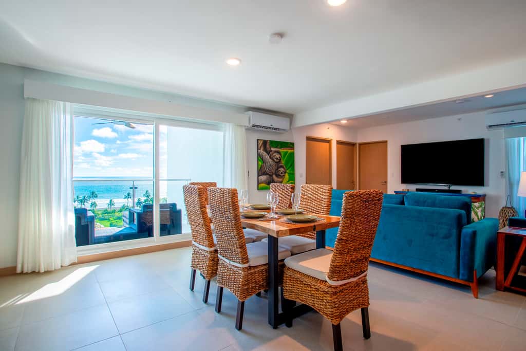 Viva Jaco Ocean-View 2BD/2BT (12-07B)