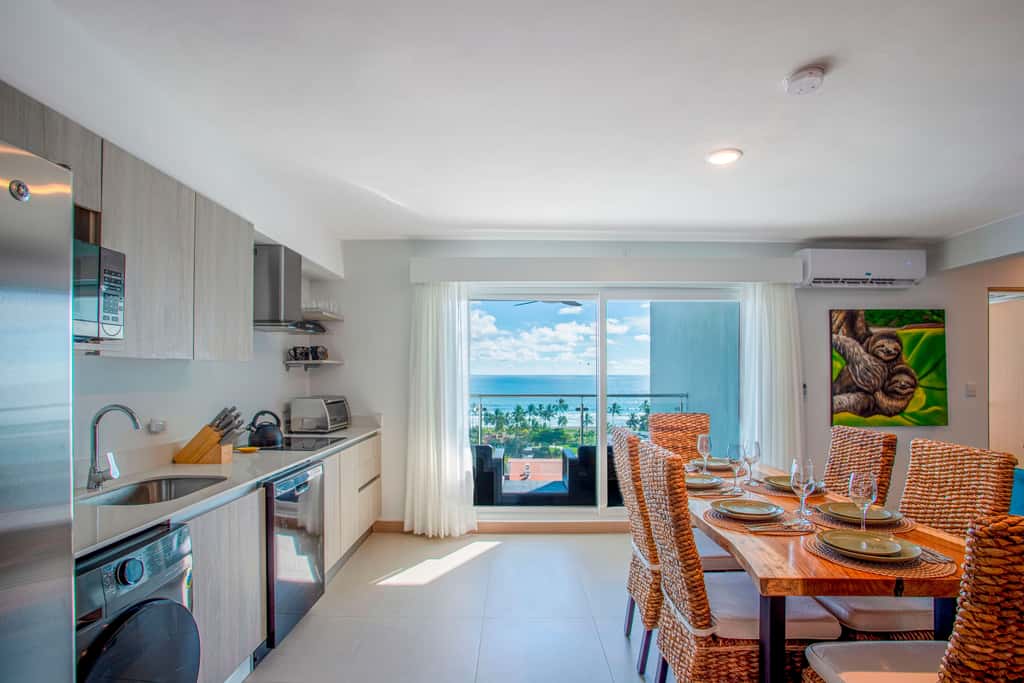 Viva Jaco Ocean-View 2BD/2BT (12-07B)