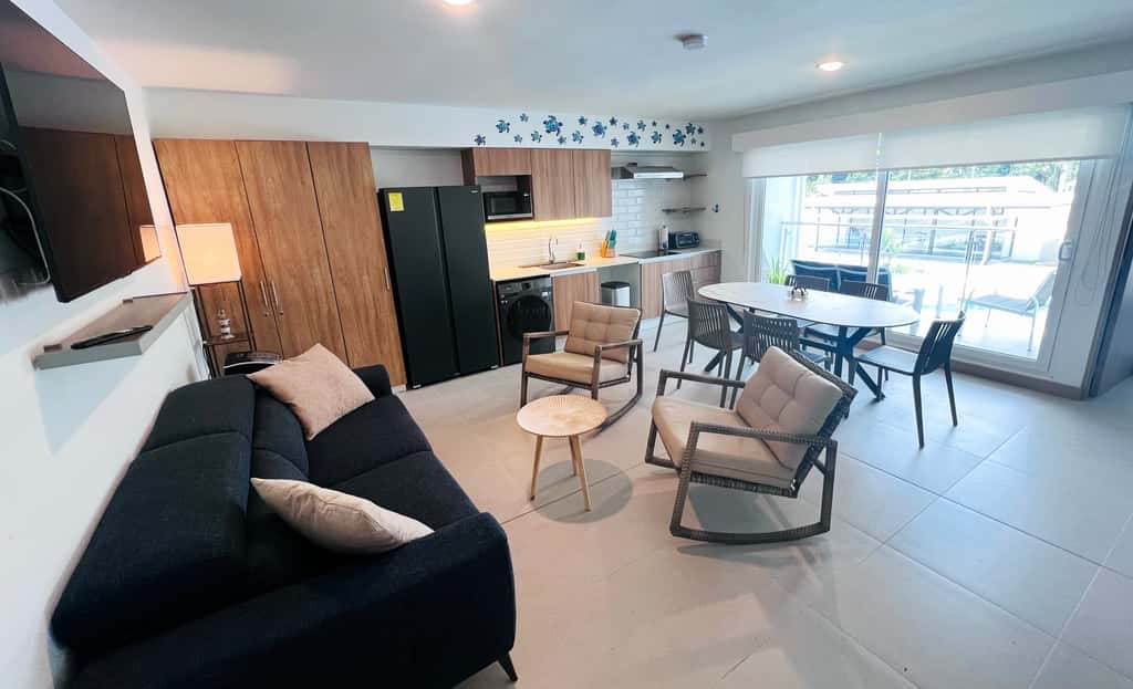 Viva Jaco Pet-Friendly (02-05A)