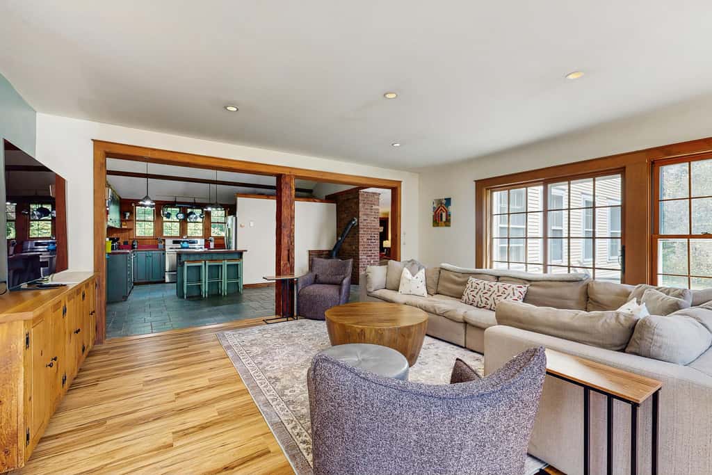 Sterling Pond House