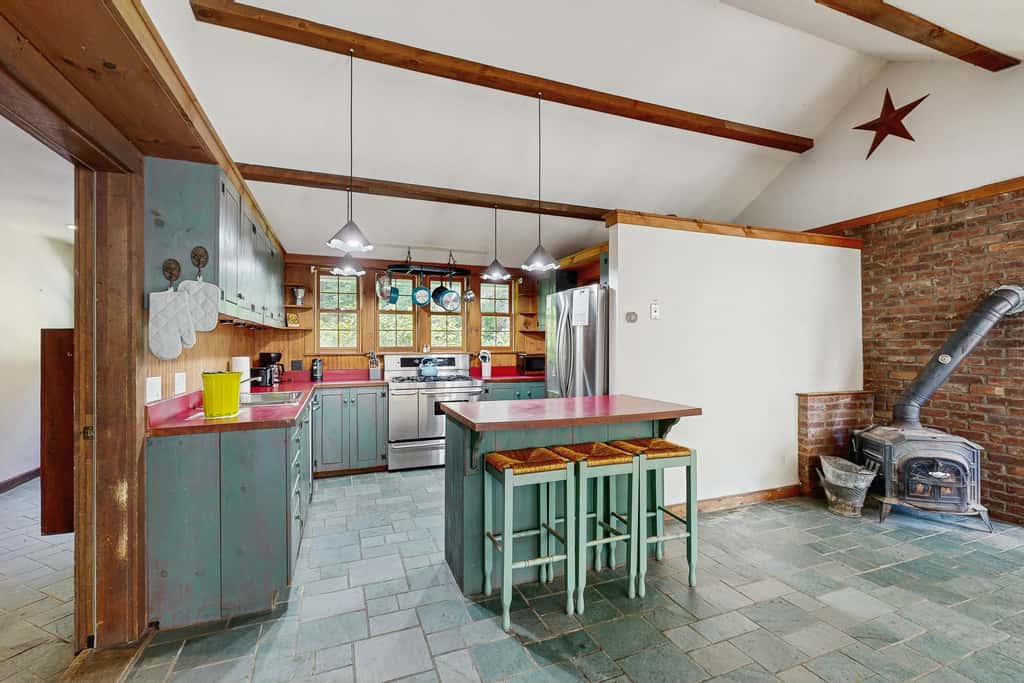 Sterling Pond House