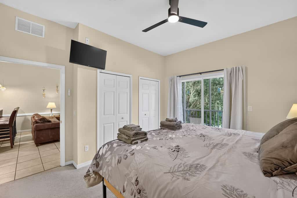 3BR Bahama Bay Resort Condo | 4 Pools Near Disney