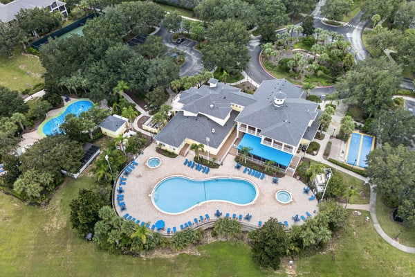 3BR Condo for 8 at Bahama Bay Resort