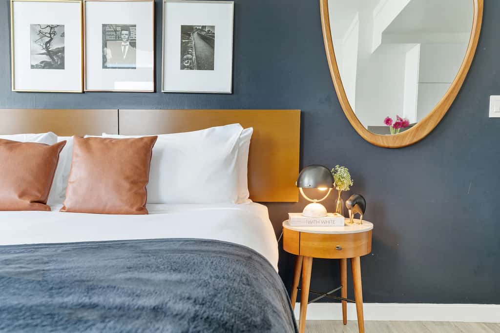 Stylish Studio – Coconut Grove Retreat