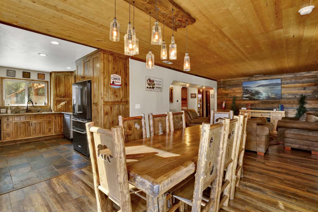 Newsom's Hideaway #2668