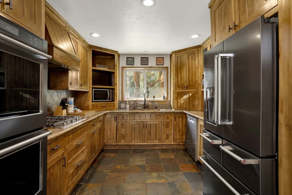 Newsom's Hideaway #2668