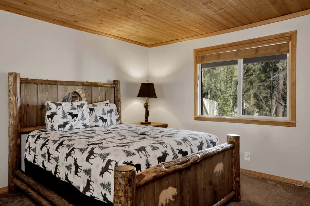 Newsom's Hideaway #2668