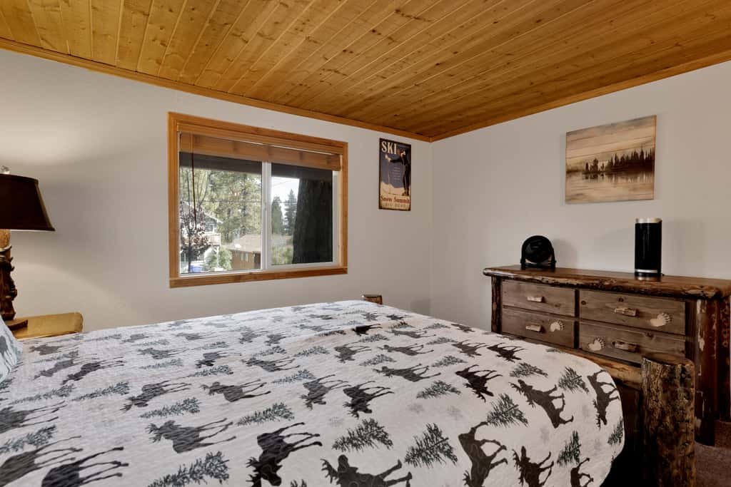 Newsom's Hideaway #2668