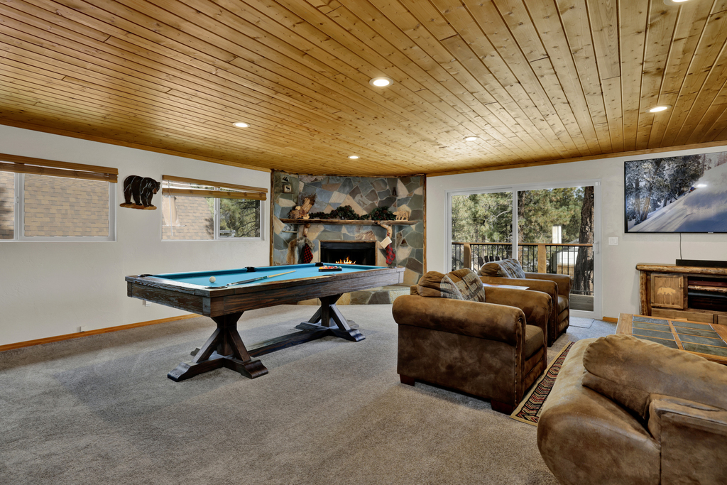 Newsom's Hideaway #2668