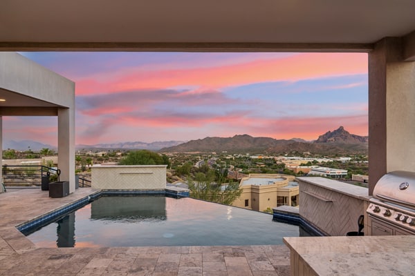 The Watch Tower | Infinity Pool & Panoramic Views