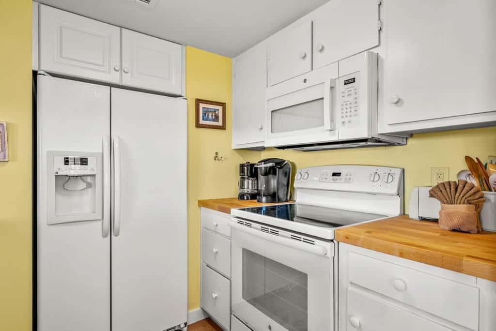 Soak Up the Sun · Best Views in Sand Dollar! Beachfront w/ Pool
