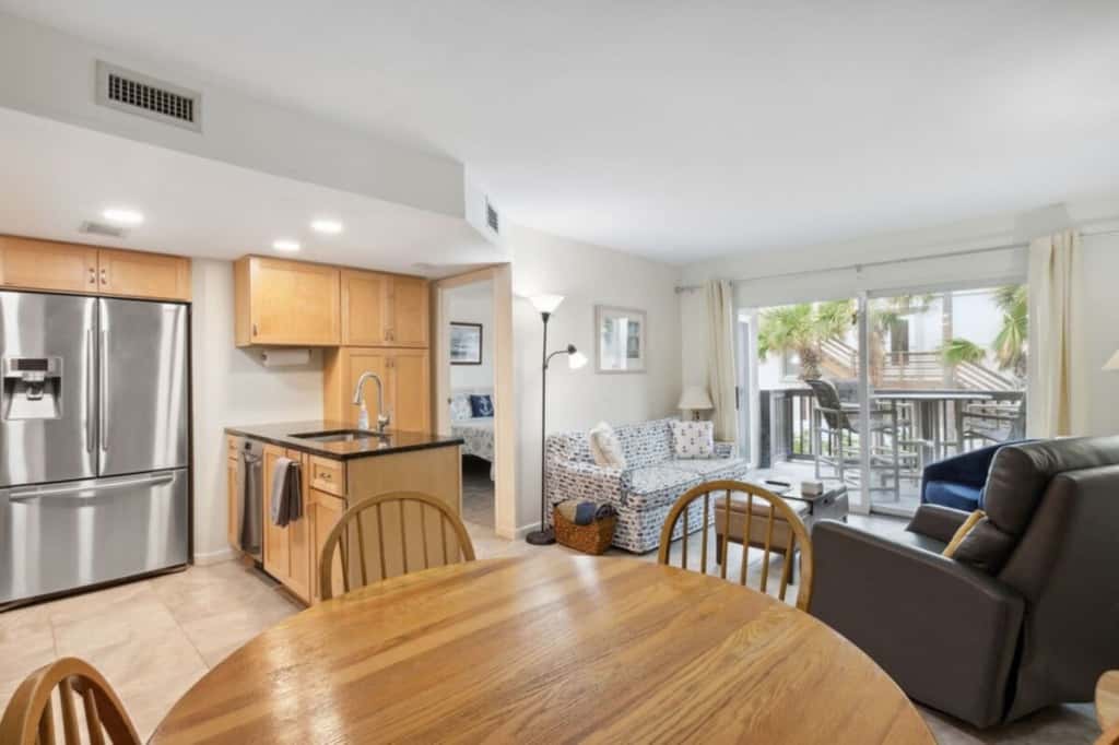 Sand Dollar Villas 102 - Beauty and the Beach