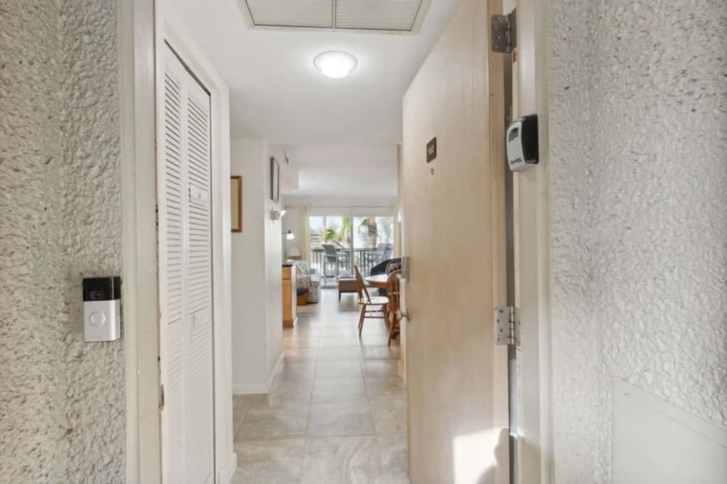 Sand Dollar Villas 102 - Beauty and the Beach