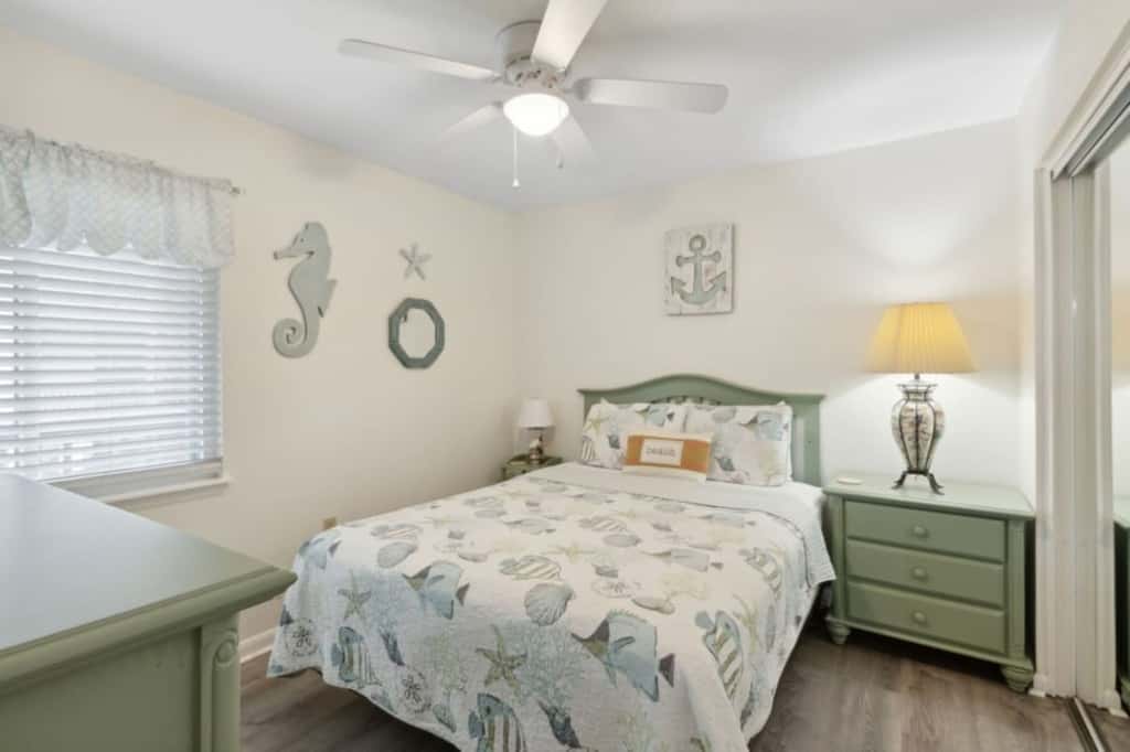 Sand Dollar Villas 102 - Beauty and the Beach