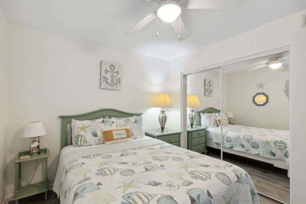 Sand Dollar Villas 102 - Beauty and the Beach