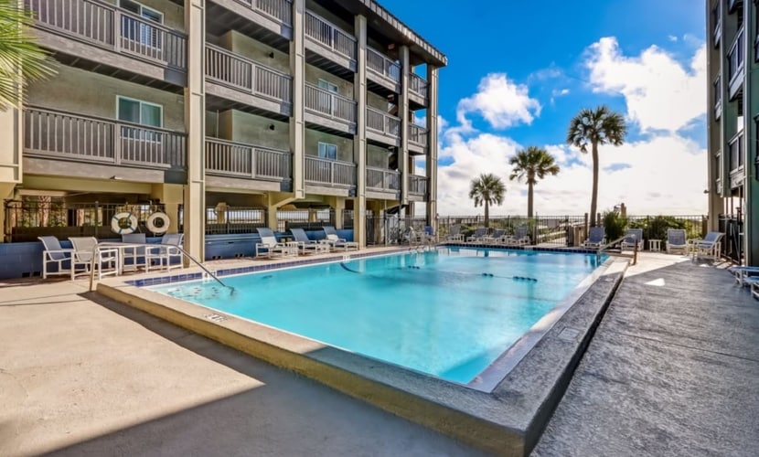 Oceanfront Condo • Pool • Direct Beach