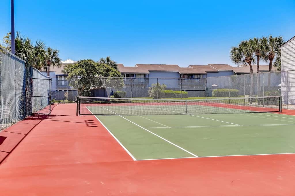 Lighthouse Landing · New Listing - 3BR Condo w/ Pool | Walk to B