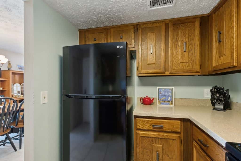 Lighthouse Landing · New Listing - 3BR Condo w/ Pool | Walk to B