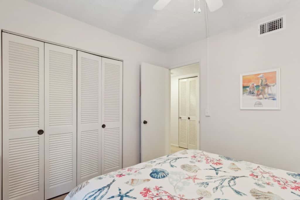 Lighthouse Landing · New Listing - 3BR Condo w/ Pool | Walk to B