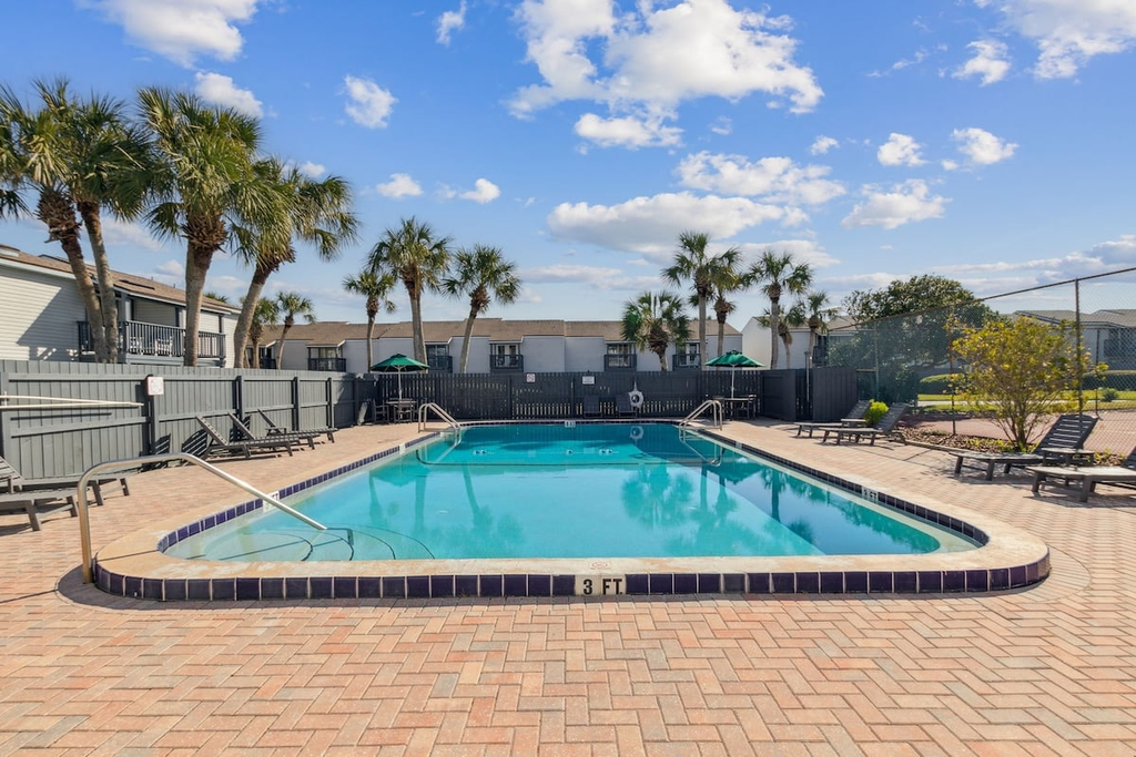 6505 Fernandina Shores