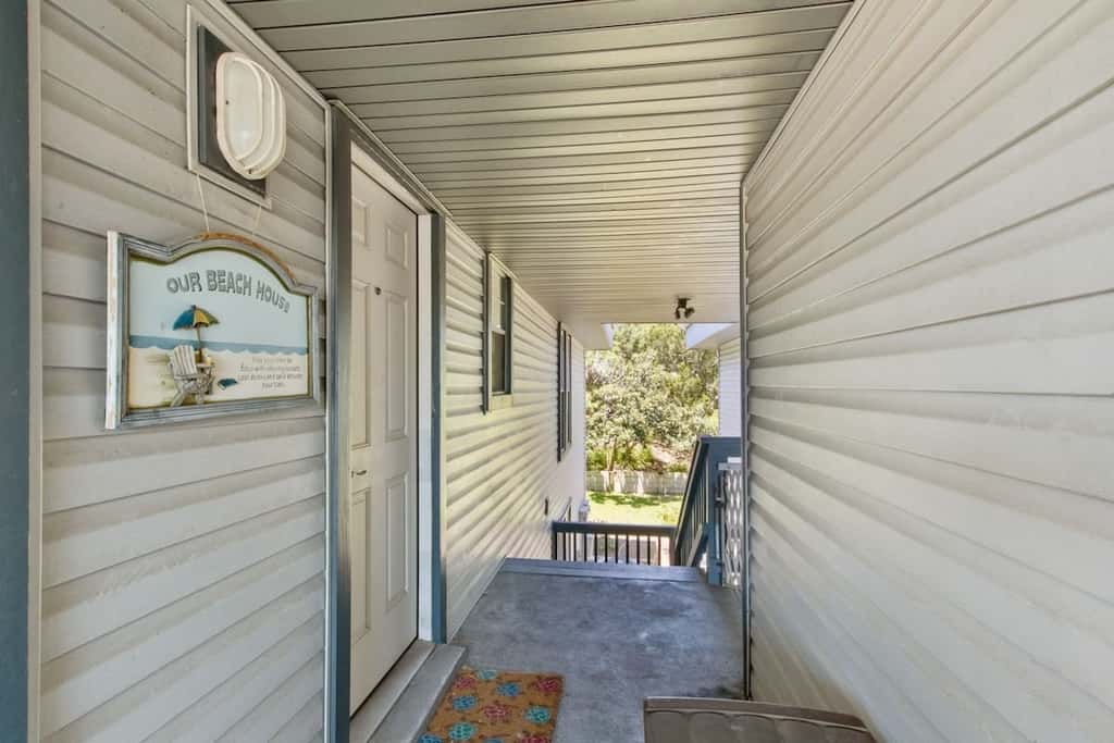 Lighthouse Landing · New Listing - 3BR Condo w/ Pool | Walk to B