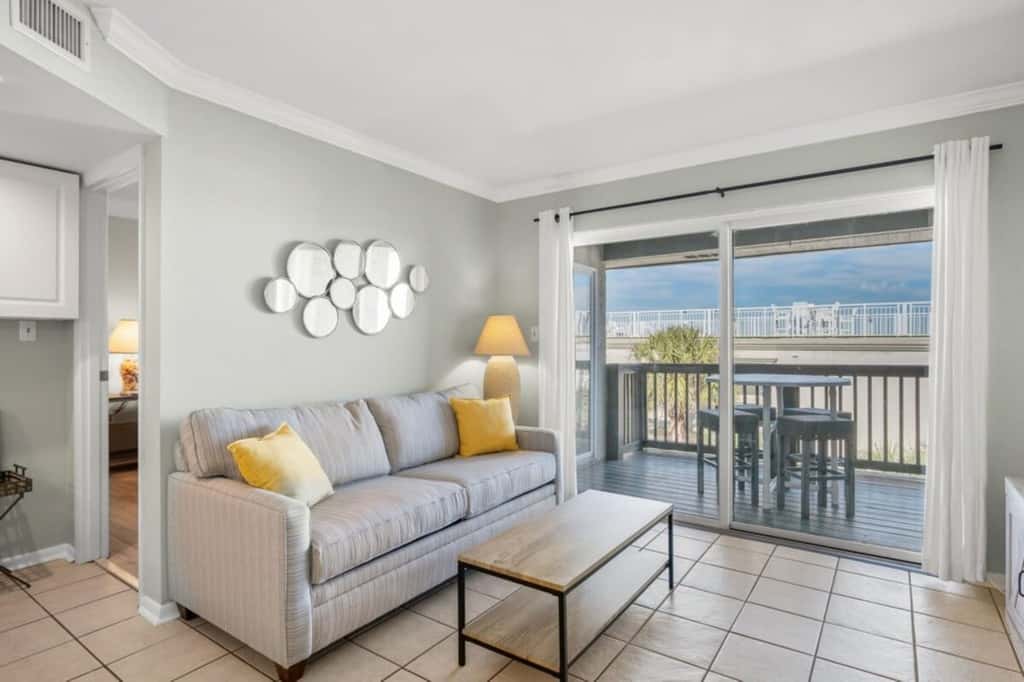 Sand Dollar Seaview Escape · Top Floor • Beach Access • Pool