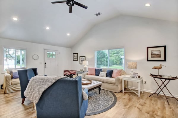 4BR Retreat • Fire Pit • 1 Mile to Beach