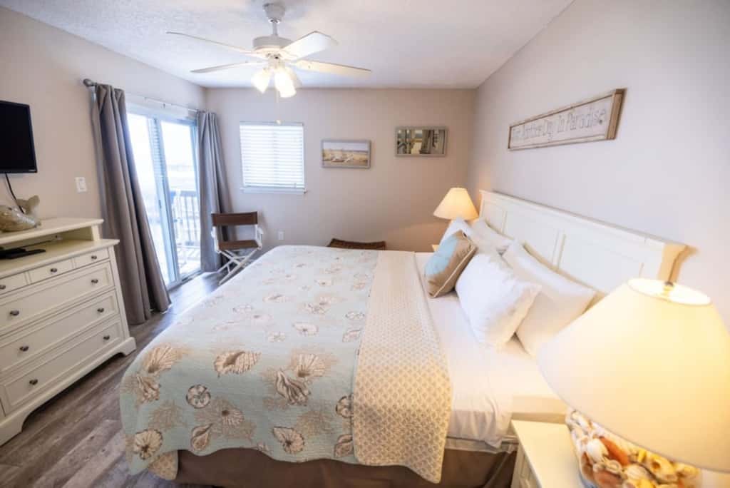 Southern Comfort  · Amelia Island Ocean View + Pool | Top Floor