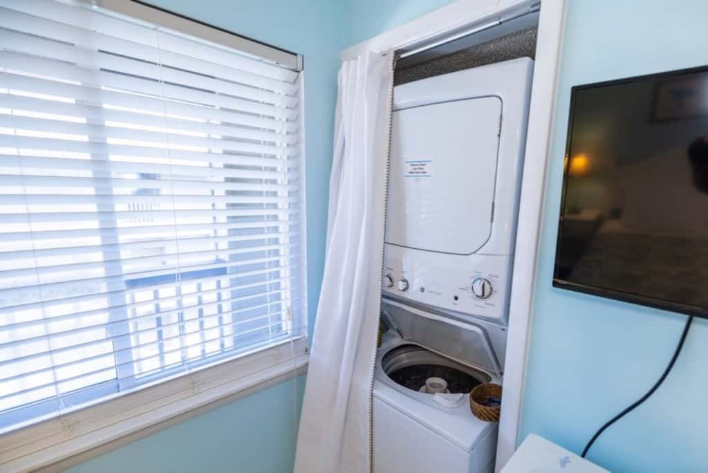 Southern Comfort  · Amelia Island Ocean View + Pool | Top Floor